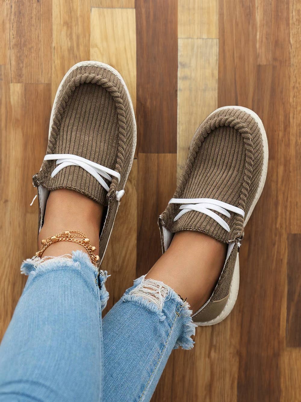 Solid Ribbed Criss Cross Slip On Casual Shoes