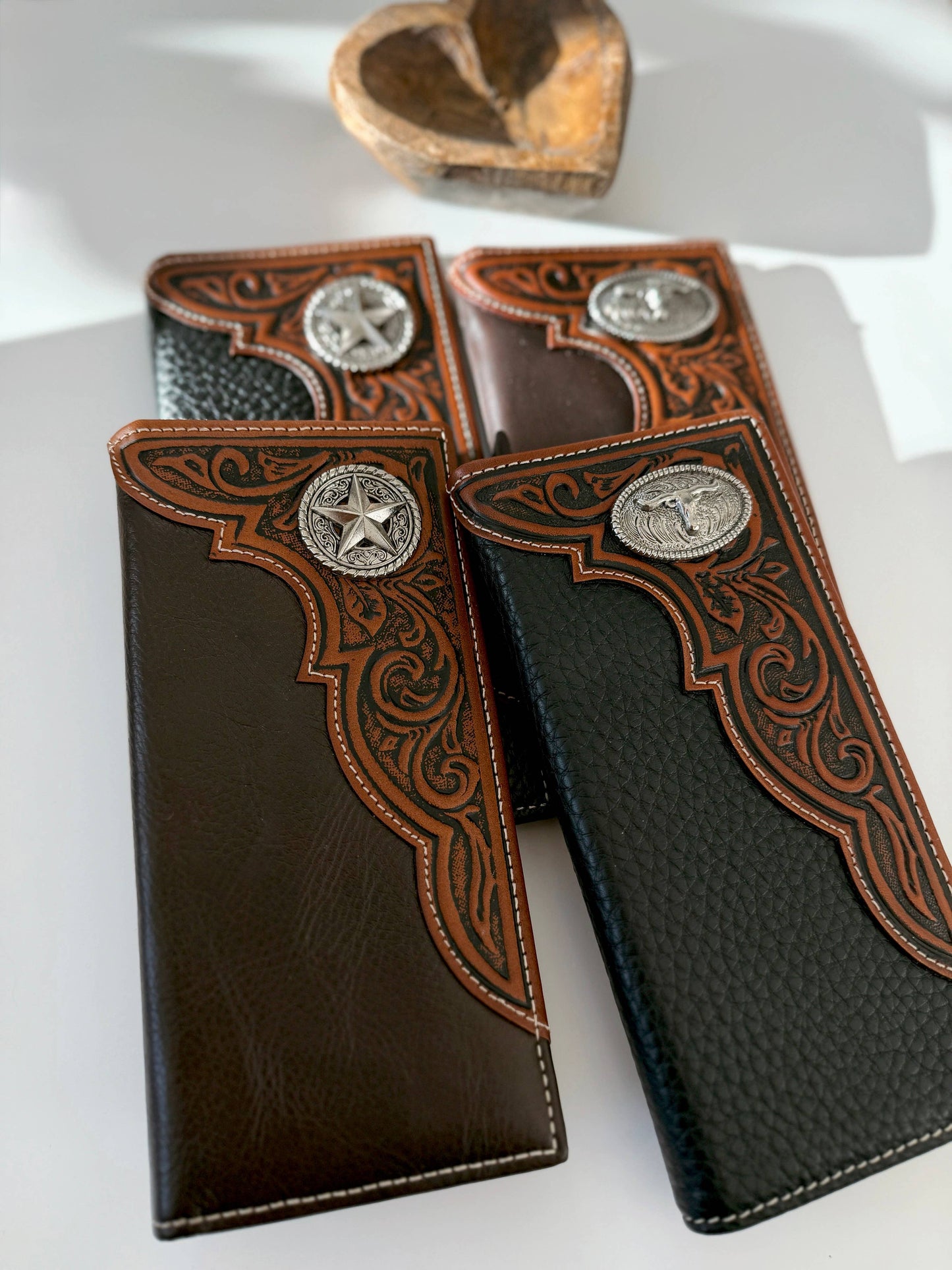 Genuine Tooled Leather Bi-Fold Wallet | Longhorn Star