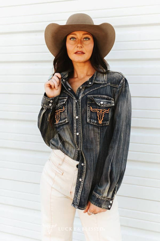 Vintage Denim Wash Cowskull Embroidered Poclet Shirt
